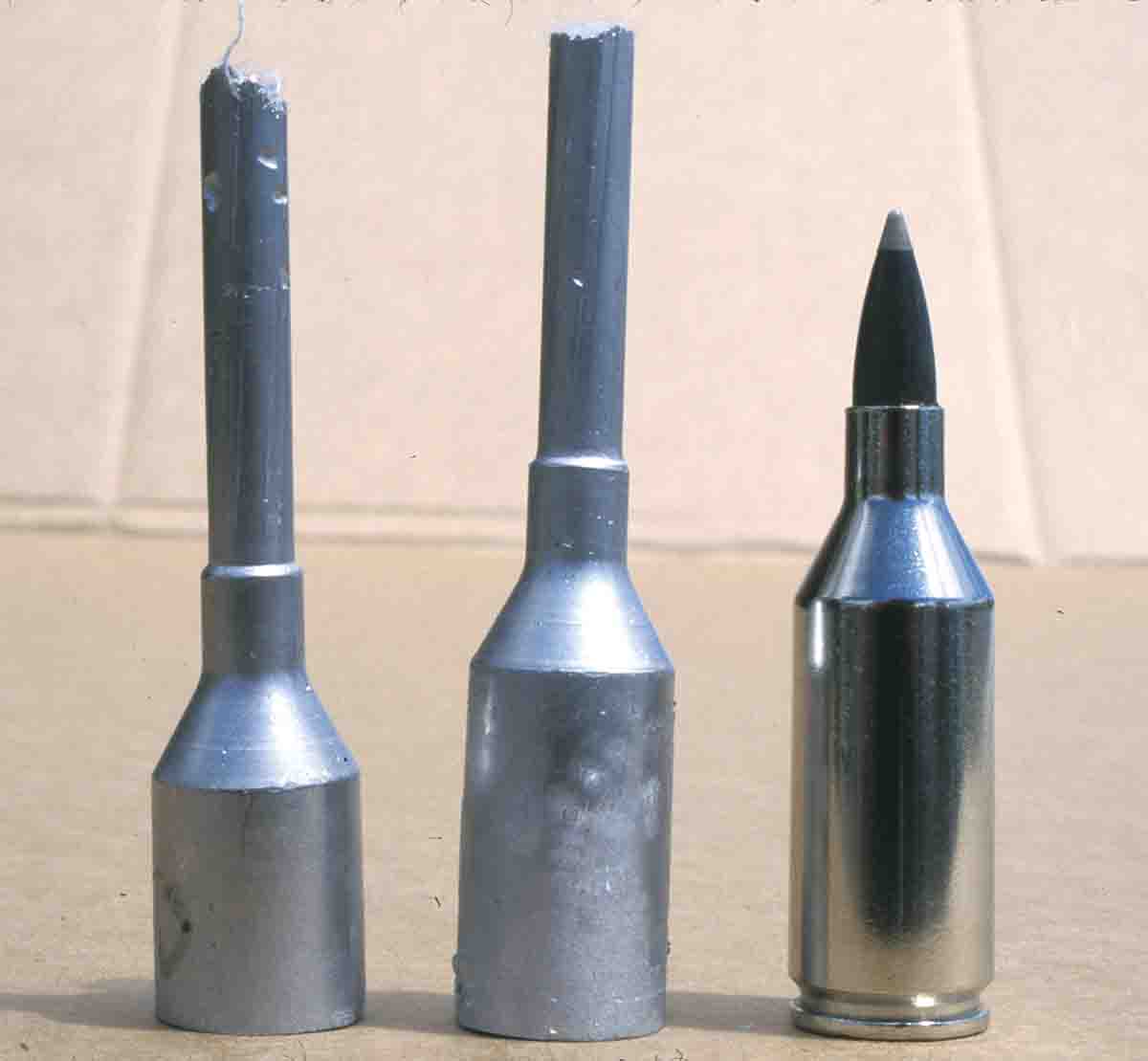 Chamber casts of a new barrel and the same one after several hundred rounds showed no erosion.